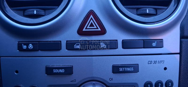 Opel Corsa D 1.2 BENC