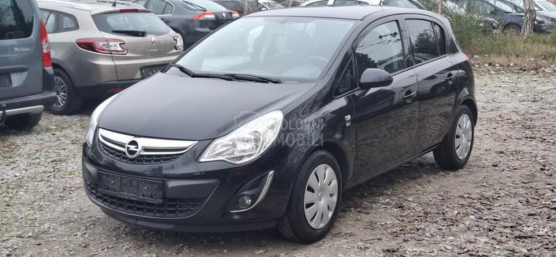 Opel Corsa D 1.2 BENC