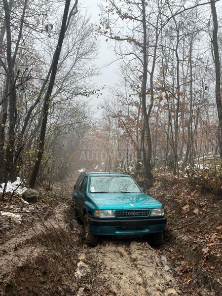 Opel Frontera 2.0 sport