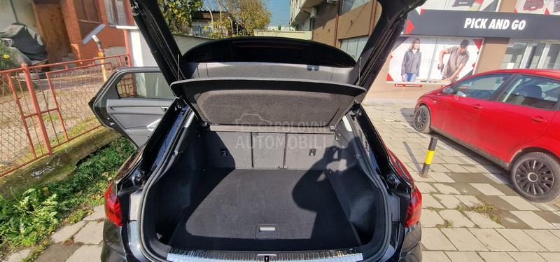 Audi Q3 S line  Matrix