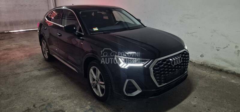 Audi Q3 S line  Matrix