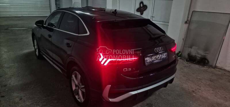 Audi Q3 S line  Matrix