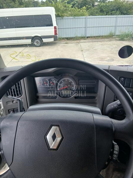 Renault PREMIUM LANDER