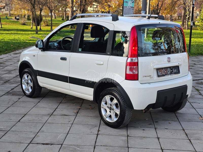 Fiat Panda TREKKING 4WD