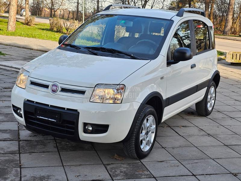 Fiat Panda TREKKING 4WD