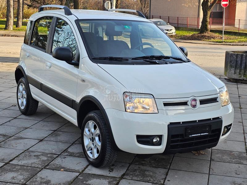 Fiat Panda TREKKING 4WD