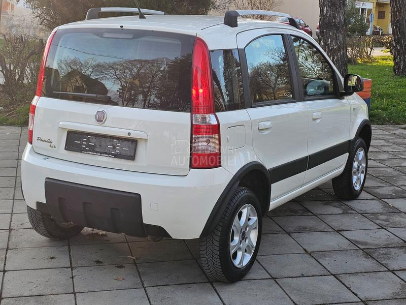Fiat Panda TREKKING 4WD