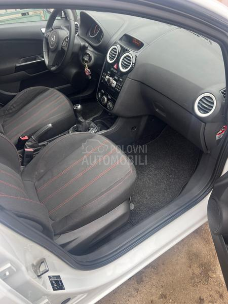 Opel Corsa D 1.4