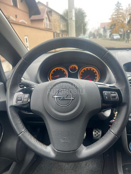 Opel Corsa D 1.4