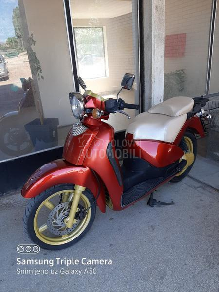 Aprilia Scarabeo 150