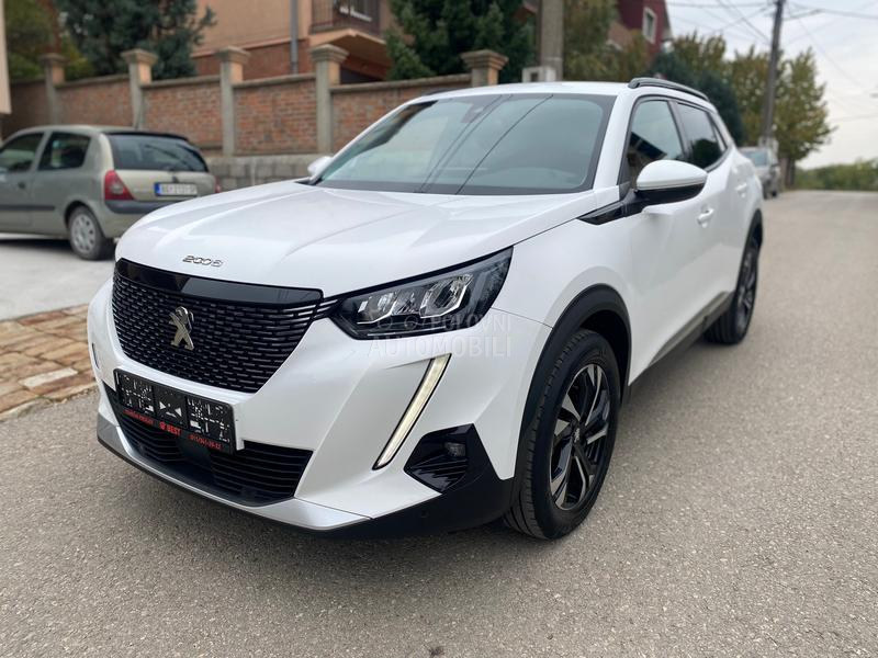 Peugeot 2008 1.2 ALLURE VIRT