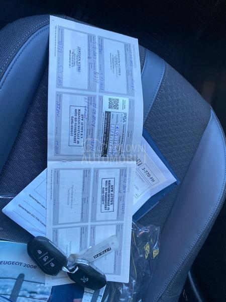 Peugeot 2008 1.2 ALLURE VIRT