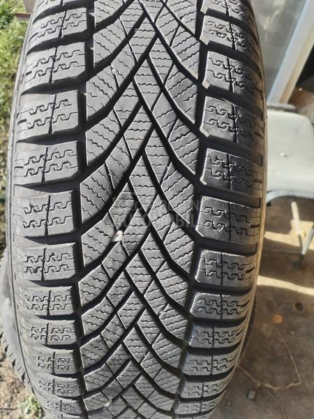 Falken 205/60 R16 Zimska