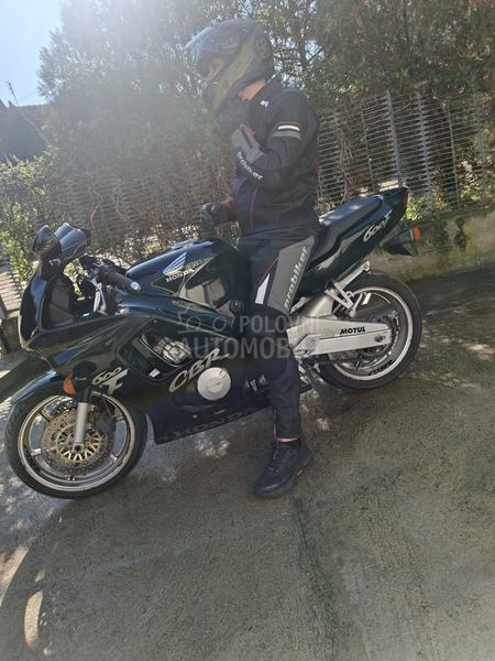 Honda Cbr 600 f3