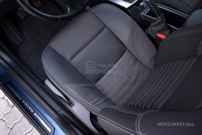 Volvo V50 1.6 D / ODLIČAN / CH