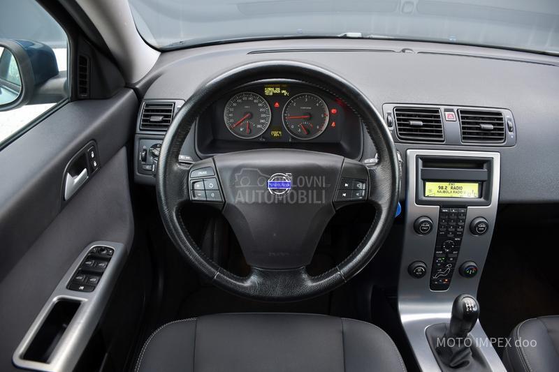 Volvo V50 1.6 D / ODLIČAN / CH