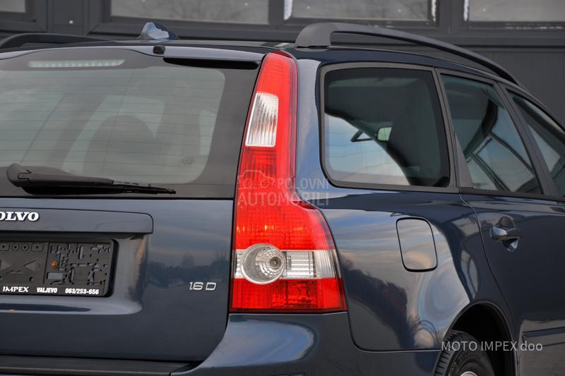 Volvo V50 1.6 D / ODLIČAN / CH