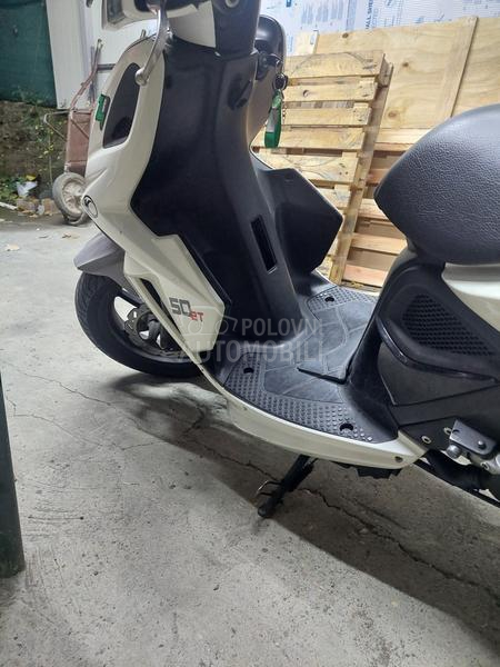 Kymco Super 8