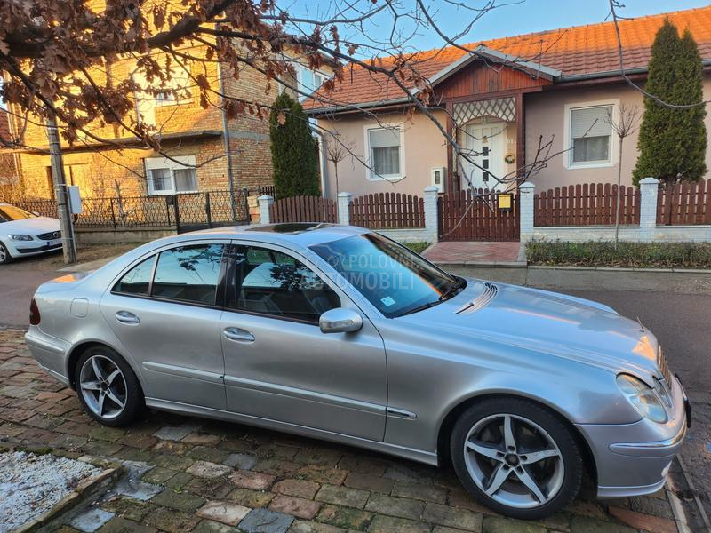 Mercedes Benz E 220 Avantgarde