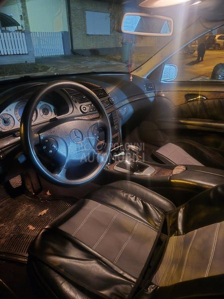 Mercedes Benz E 220 Avantgarde