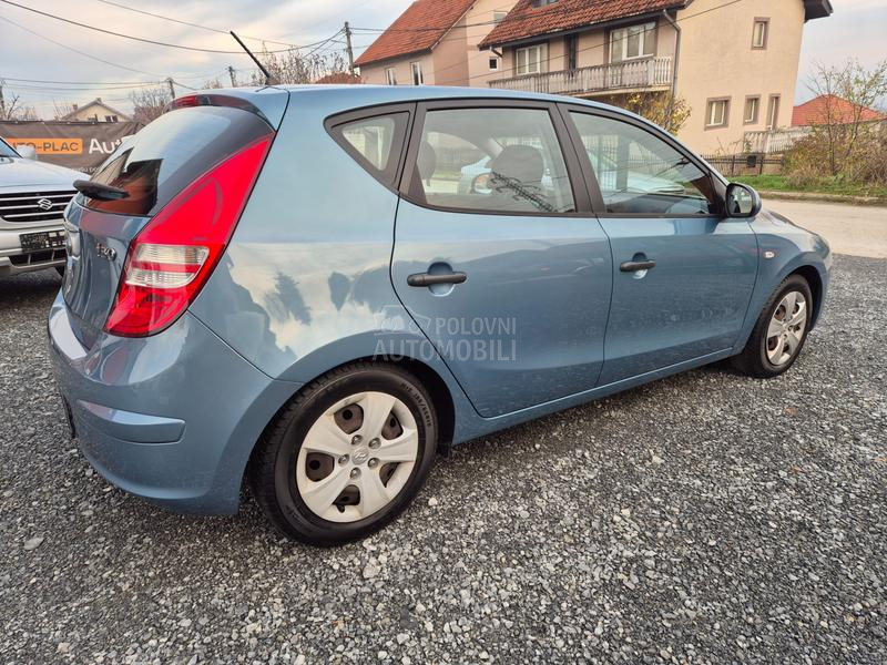 Hyundai i30 1.4 BESPREK0RAN