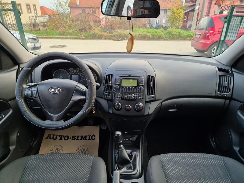 Hyundai i30 1.4 BESPREK0RAN