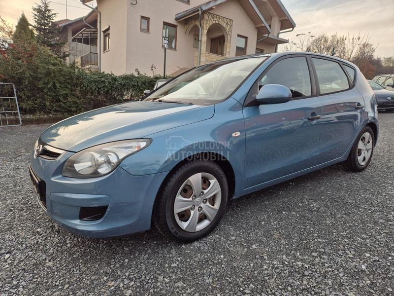 Hyundai i30 1.4 BESPREK0RAN
