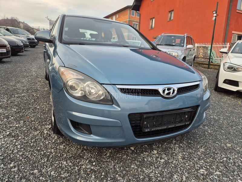 Hyundai i30 1.4 BESPREK0RAN