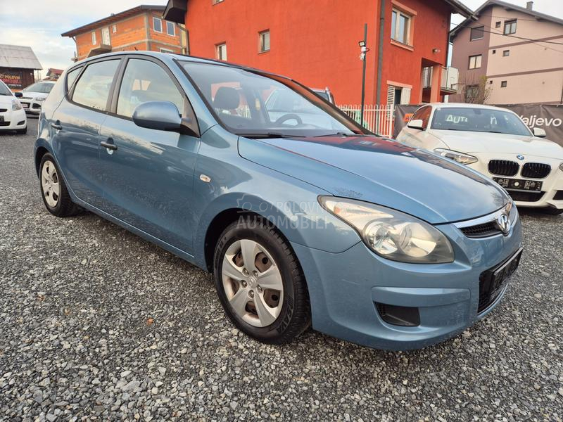 Hyundai i30 1.4 BESPREK0RAN