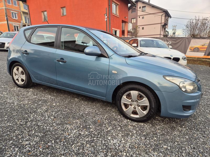 Hyundai i30 1.4 BESPREK0RAN