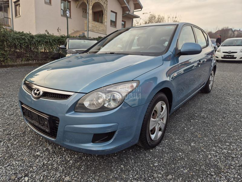 Hyundai i30 1.4 BESPREK0RAN