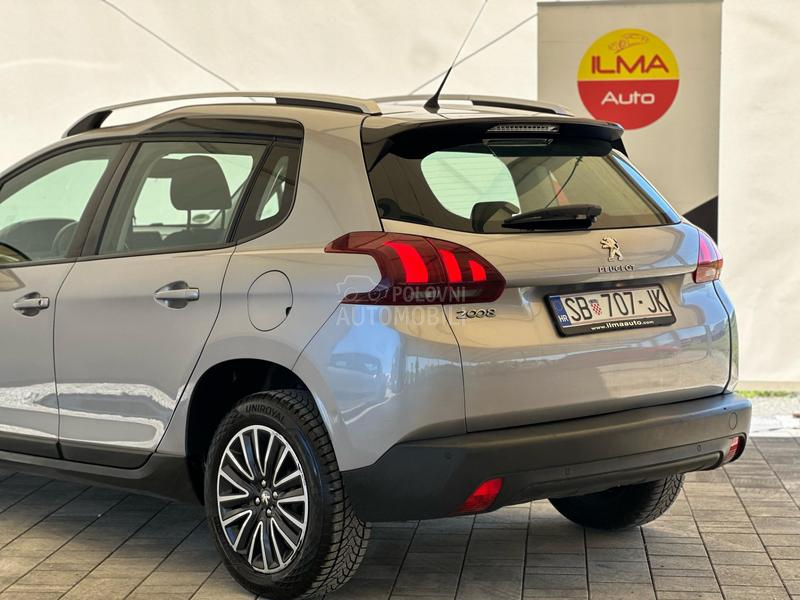 Peugeot 2008 1.2 B