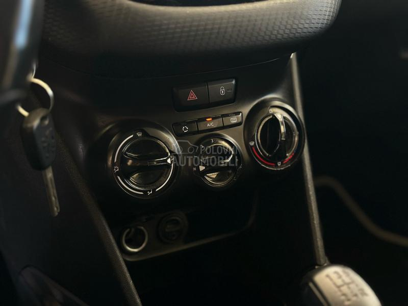 Peugeot 2008 1.2 B