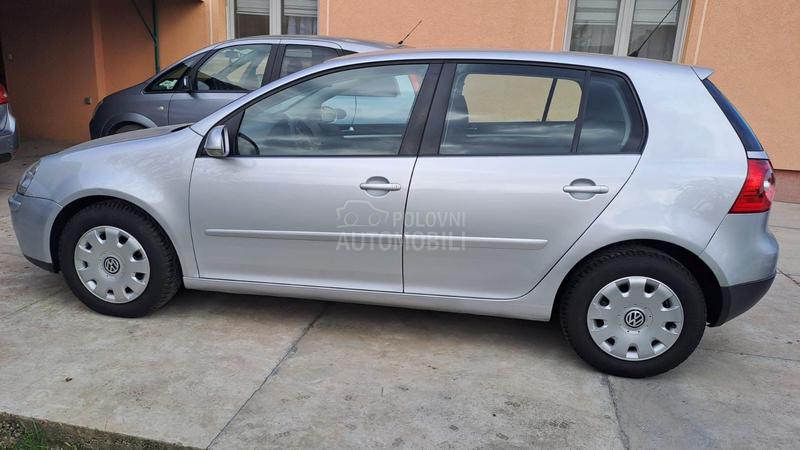 Volkswagen Golf 5 1,9tdi