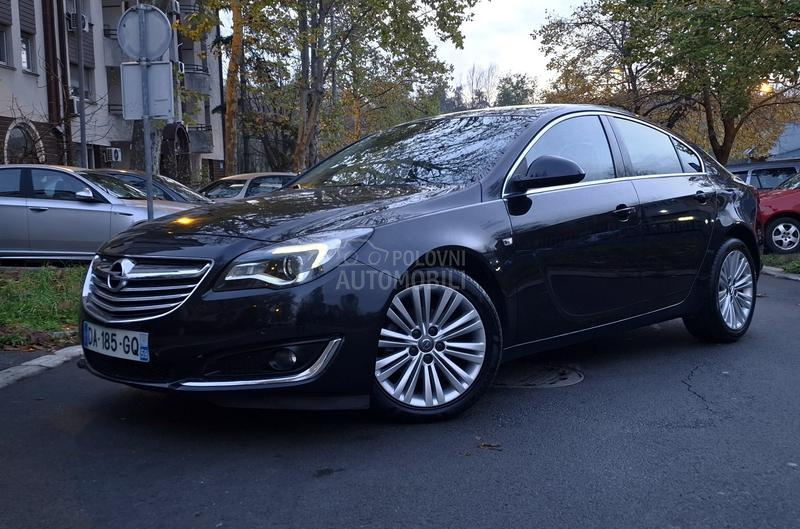 Opel Insignia 2.0CDTI COSMO NAVY