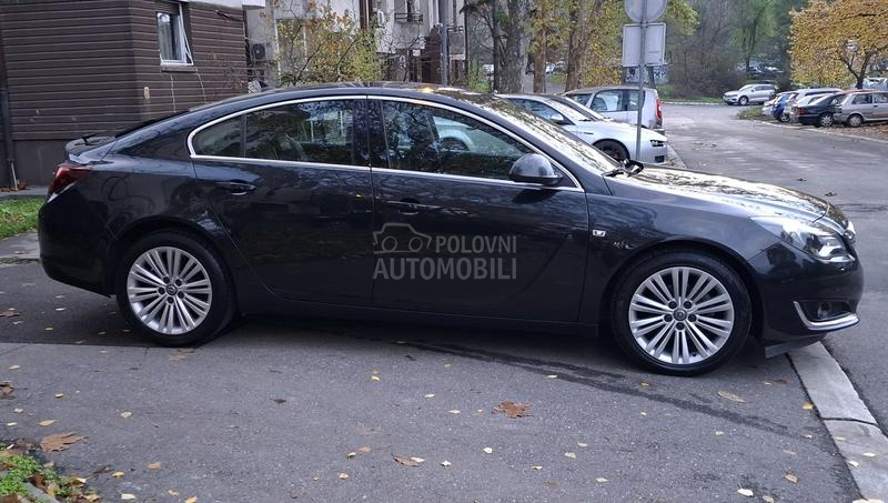 Opel Insignia 2.0CDTI COSMO NAVY