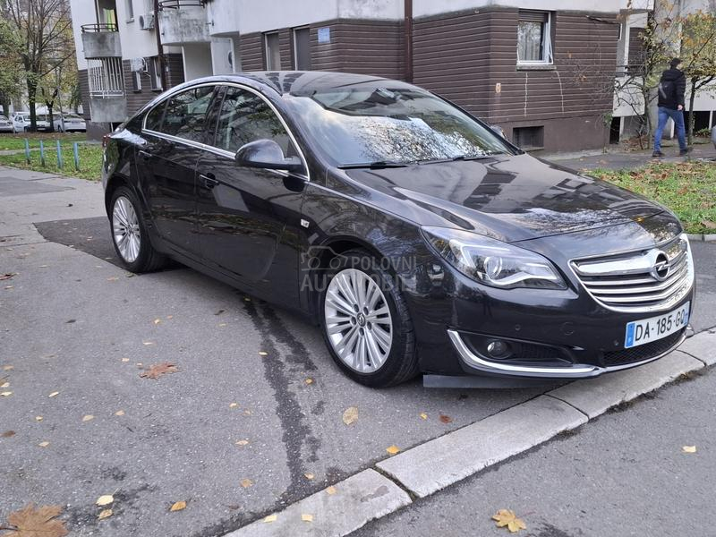 Opel Insignia 2.0CDTI COSMO NAVY