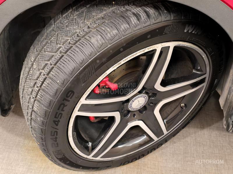 Mercedes Benz GLA 200 d 4matic AMG