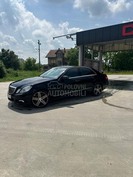 Mercedes Benz E 250 W212