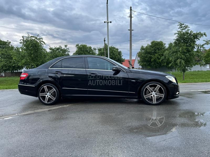 Mercedes Benz E 250 W212