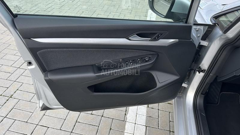 Volkswagen Golf 8 N O V