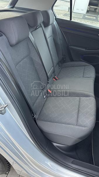 Volkswagen Golf 8 N O V