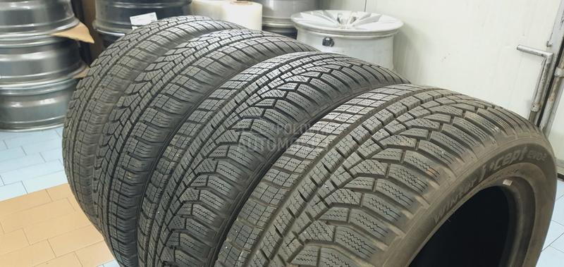 Hankook 205/55 R17 Zimska
