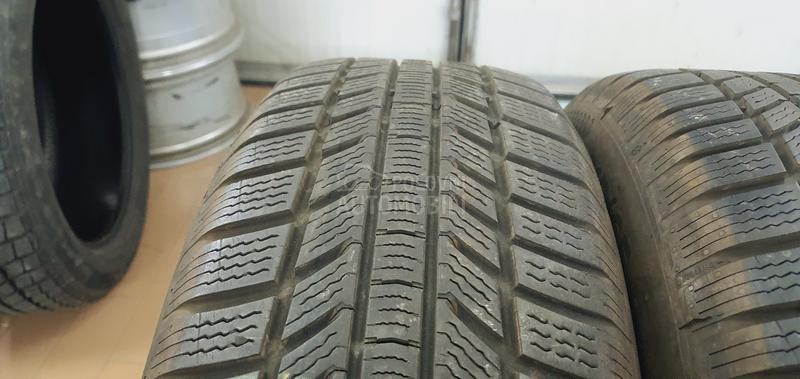 Continental 215/65 R16 Zimska