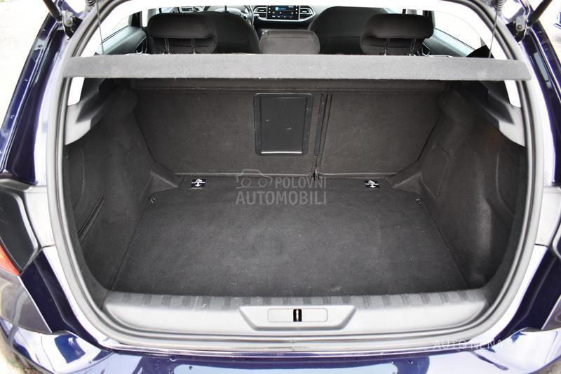 Peugeot 308 1.5 Hdi Active MT