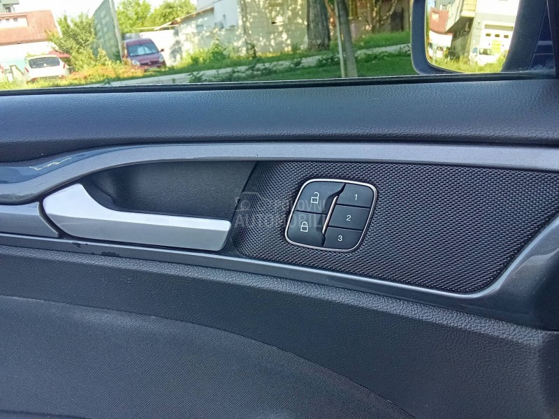 Ford Mondeo 2,0tdci Titanijum