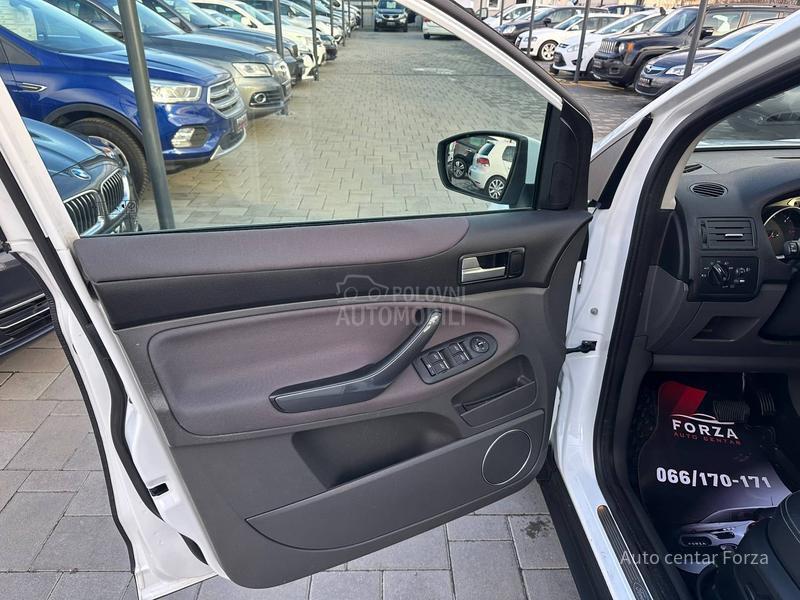 Ford Kuga AUT/FUL/NOV