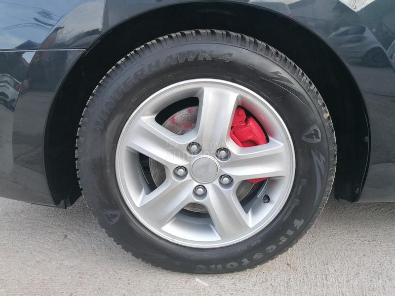 Hyundai i30 1.6i ILIKE LINE CH