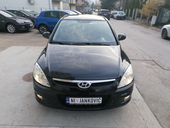 Hyundai i30 1.6i ILIKE LINE CH