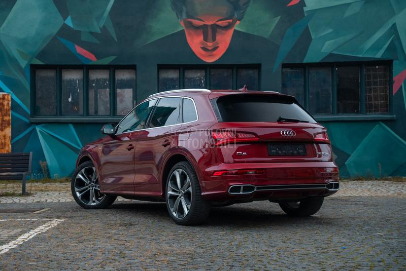 Audi Q5 55TFSIe/Air/RS/21